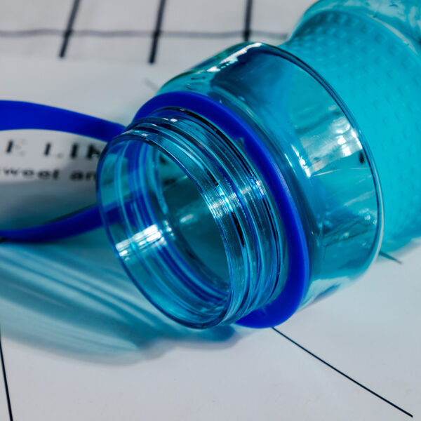 Multifunctional Large-capacity Water Bottle - Image 5