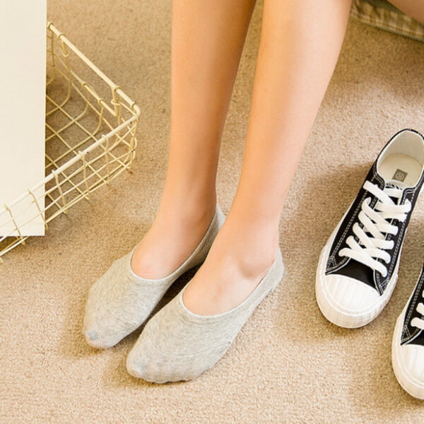 Women's Solid Color Socks - Image 9