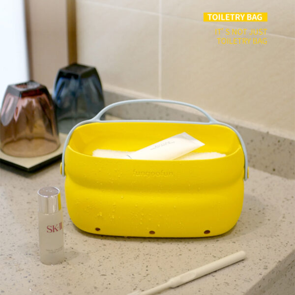 2-in-1 Cosmetic Bag With Handle Hangable - Image 3