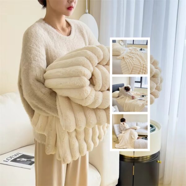 Soft Wind Bubble Velvet Blanket Warm - Image 2