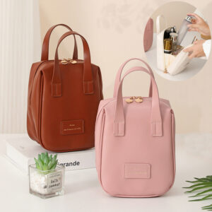 Handle-top Cosmetic Bag Ins Fashion Shell-shaped